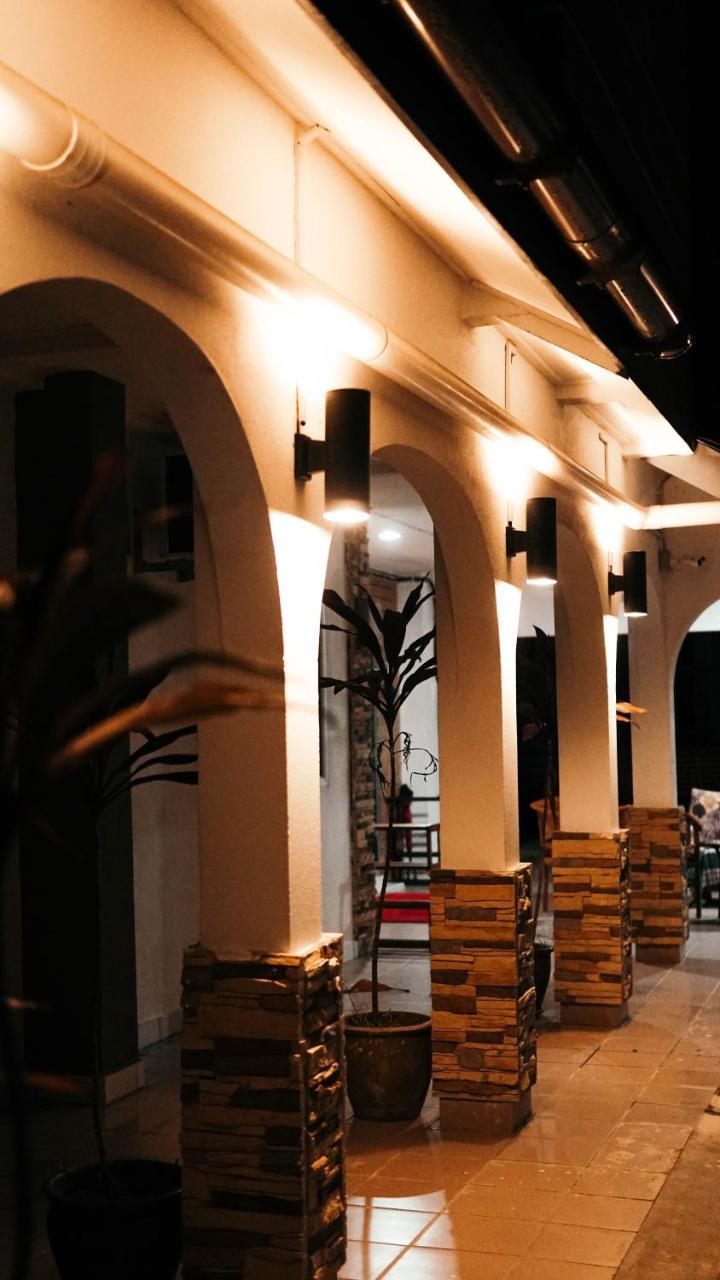 Sura Inn Dungun Dış mekan fotoğraf
